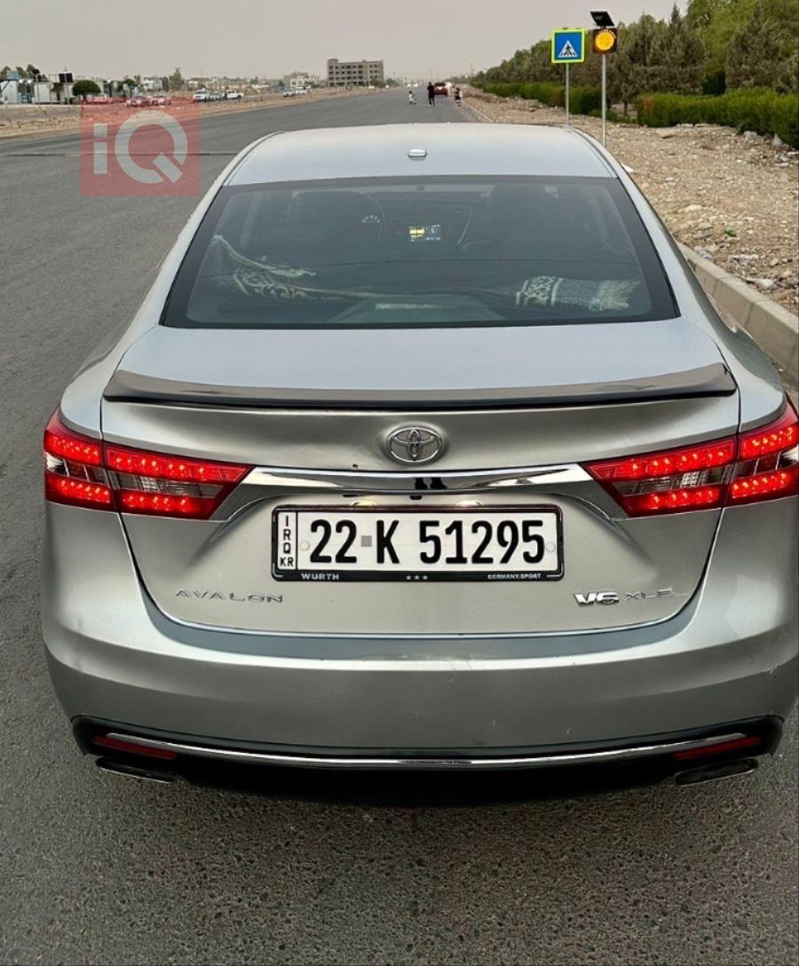 Toyota Avalon